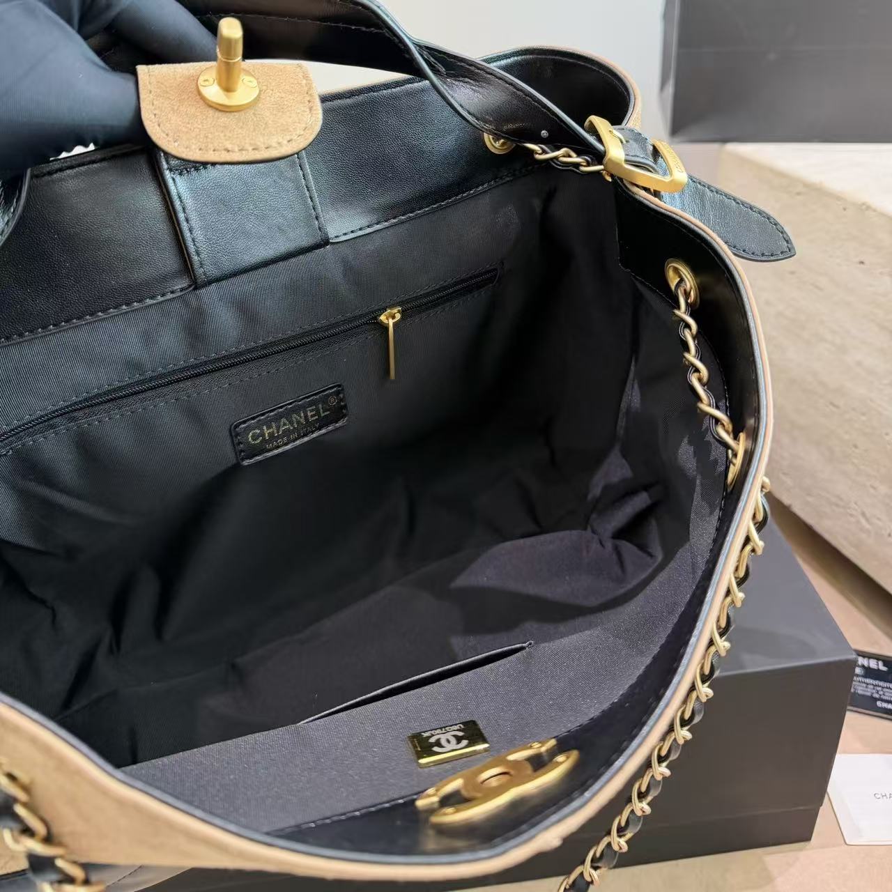 CHANEL ディアスキン チェーンバッグ【50％割引+送料無料】