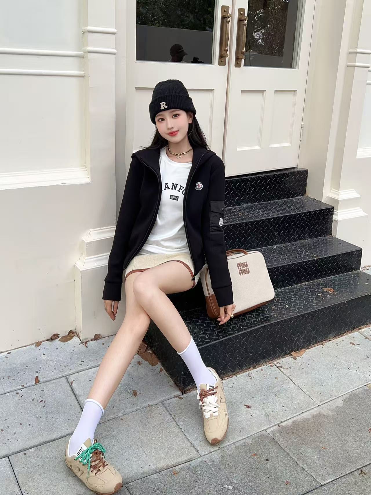 MONCLER フード付きジップアップジャケット【50％割引+送料無料】