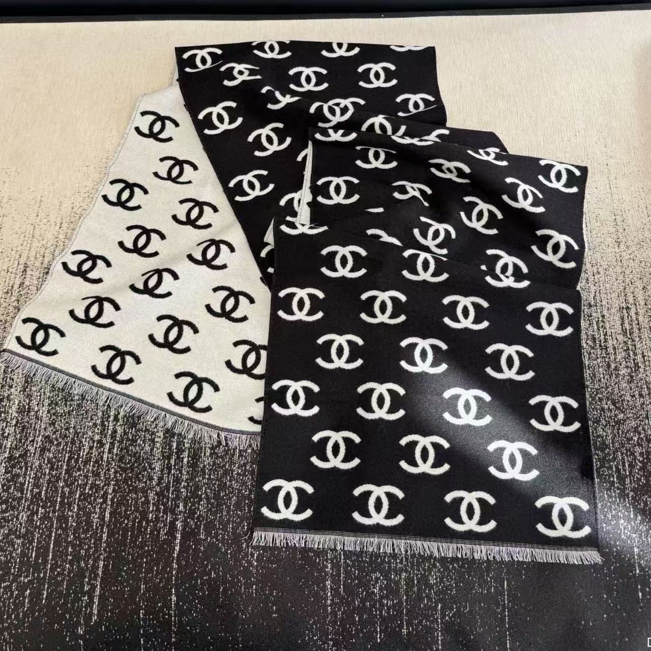 CHANEL ダブルC カシミヤフリンジマフラー【50％割引+送料無料】
