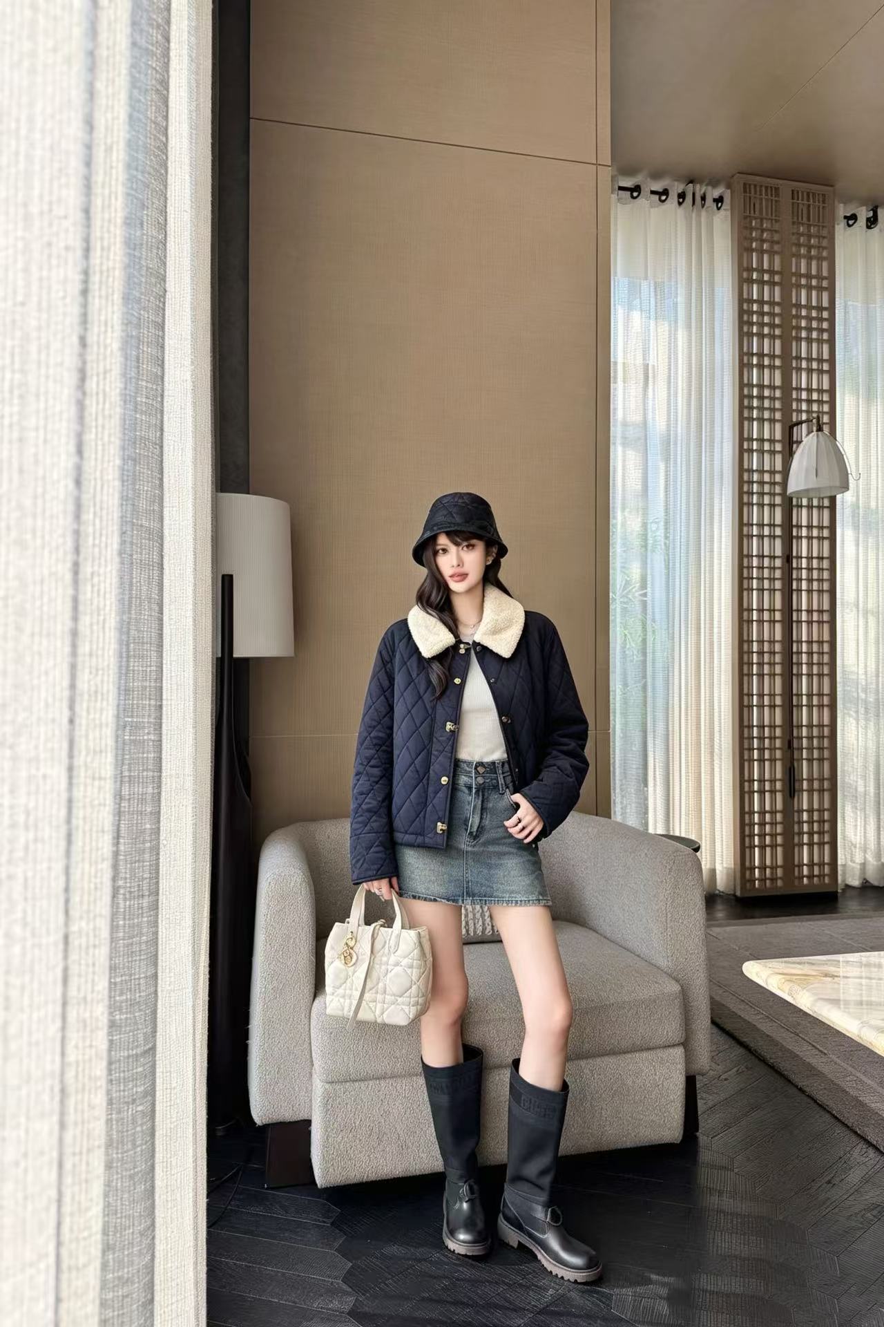 BURBERRY ウール襟チェック柄コート【50％割引+送料無料】
