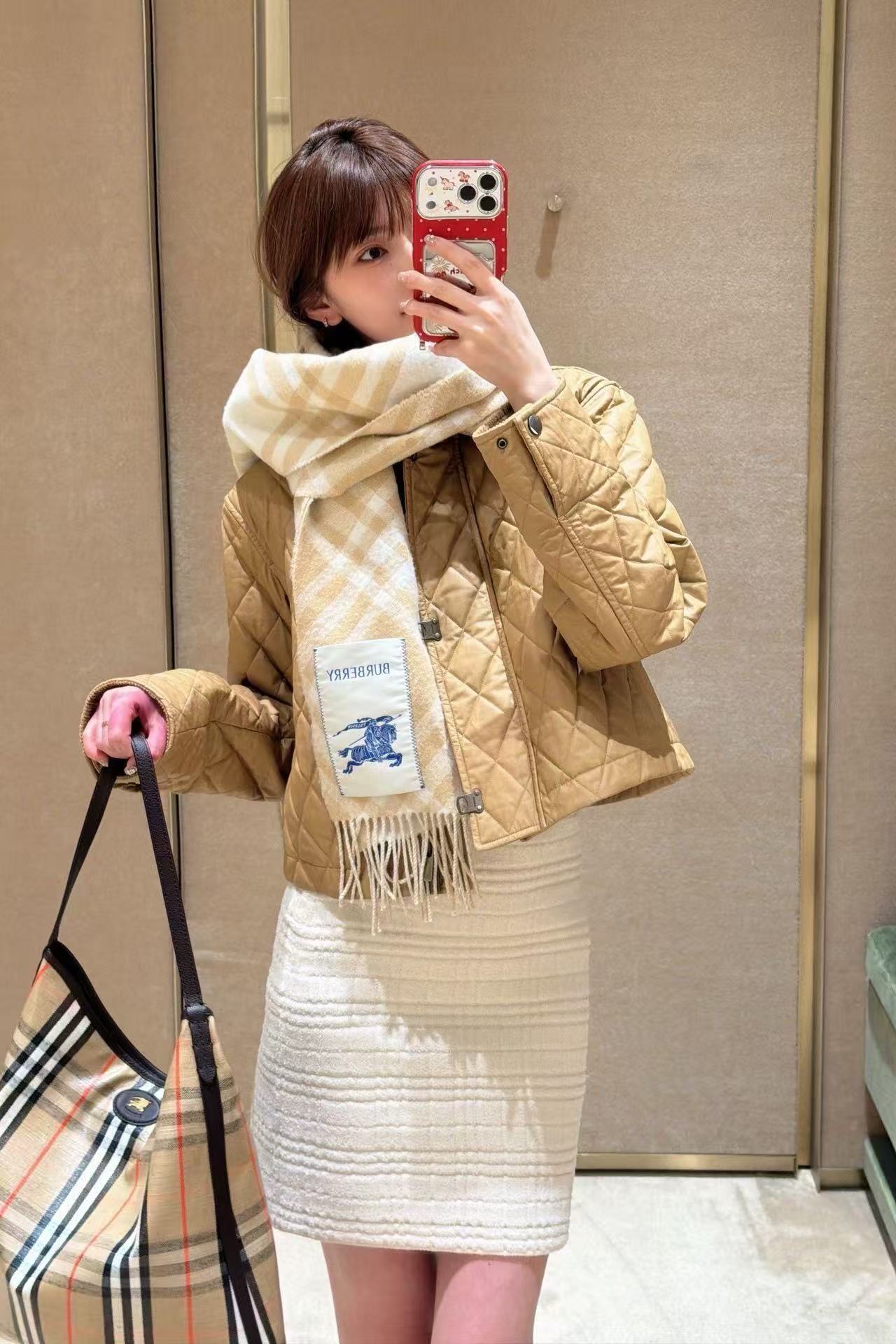 BURBERRY ウール襟チェック柄コート【50％割引+送料無料】