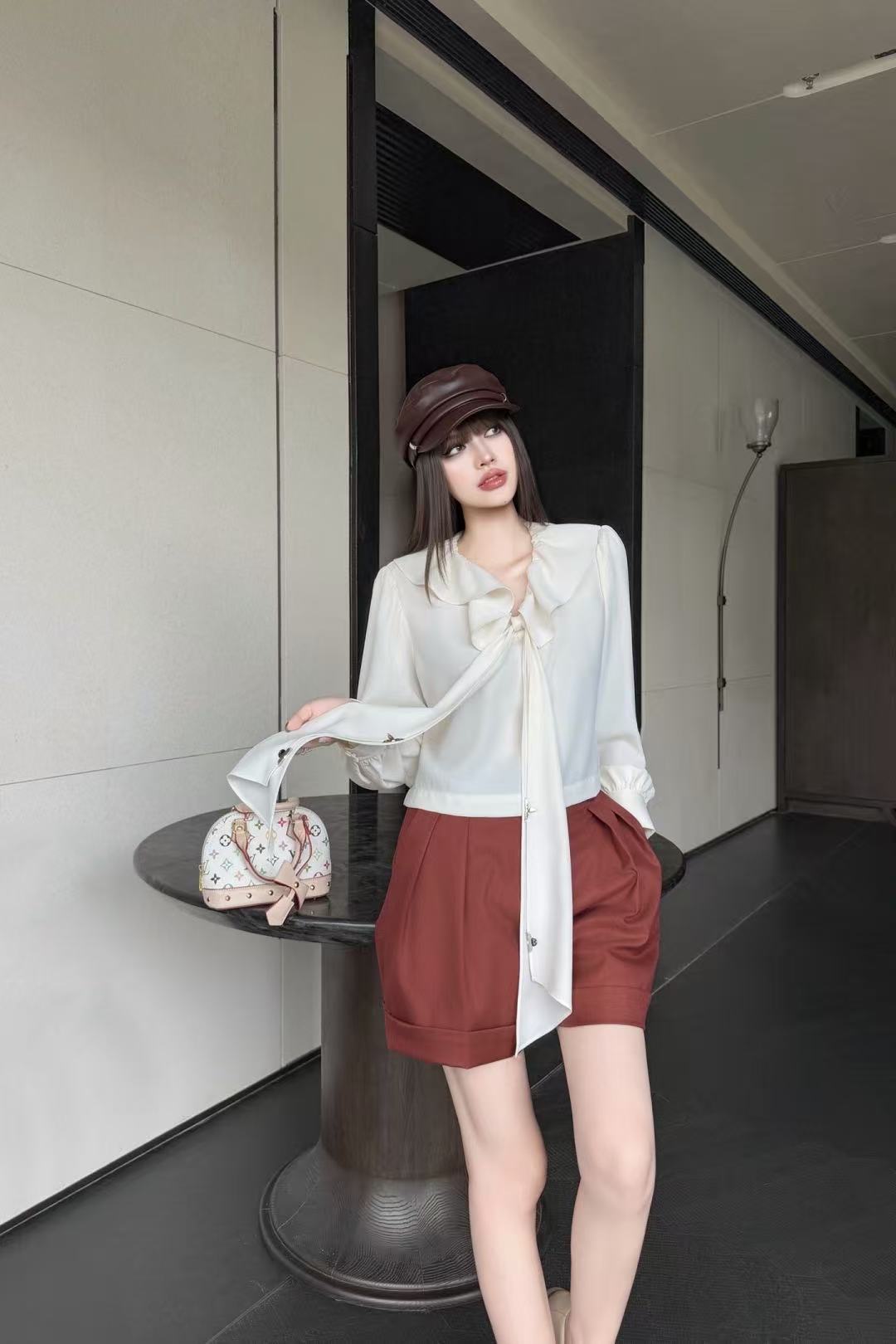 LV ラッフルブラウス【50％割引+送料無料】
