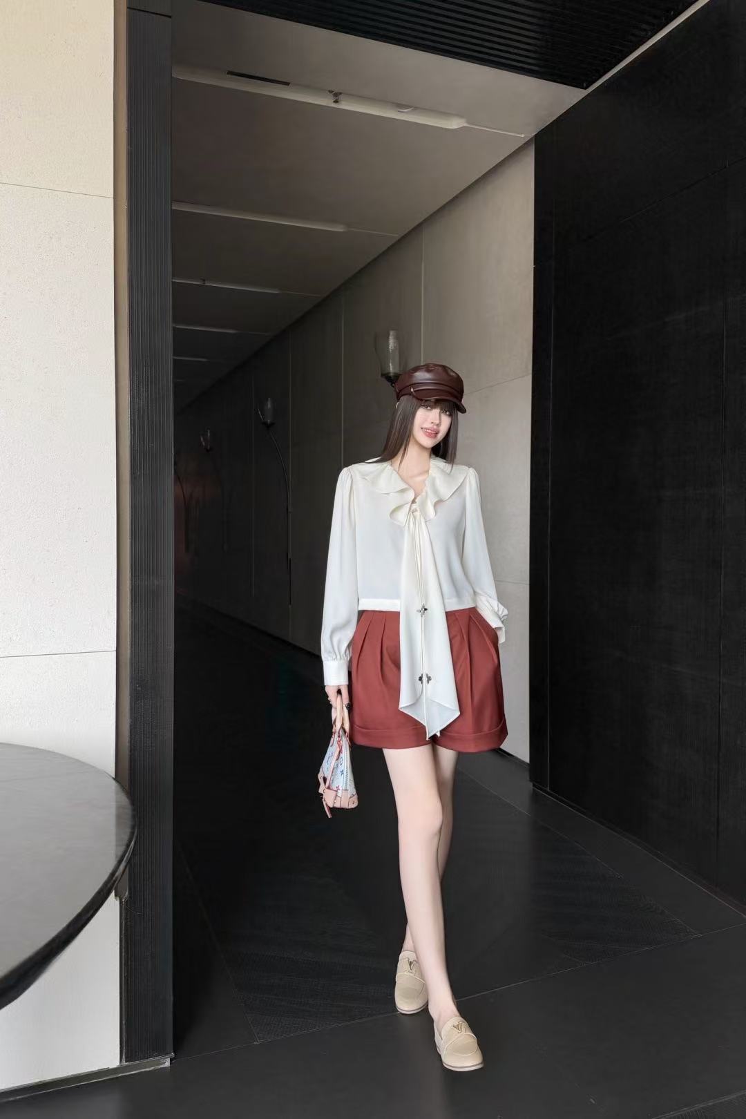 LV ラッフルブラウス【50％割引+送料無料】