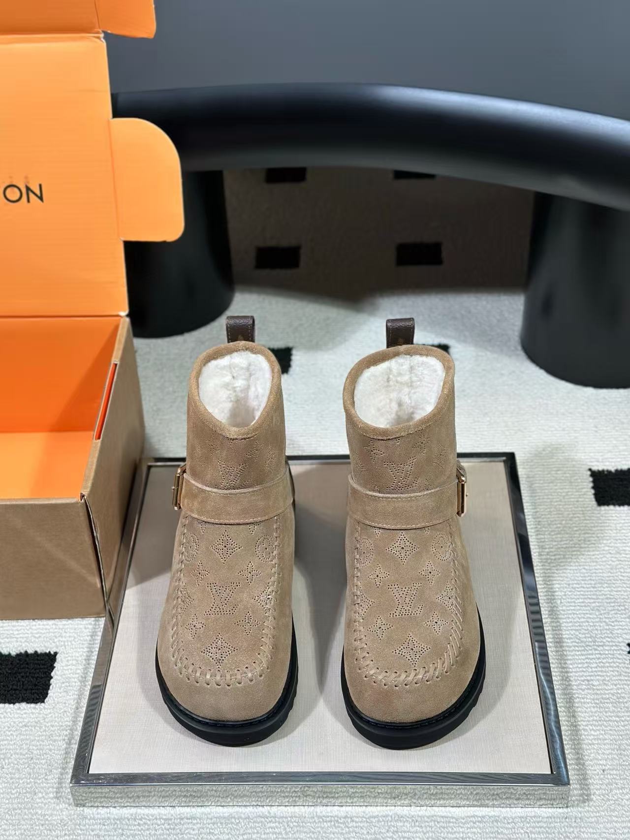 LV 高品質プリント・スノーブーツ【50％割引+送料無料】