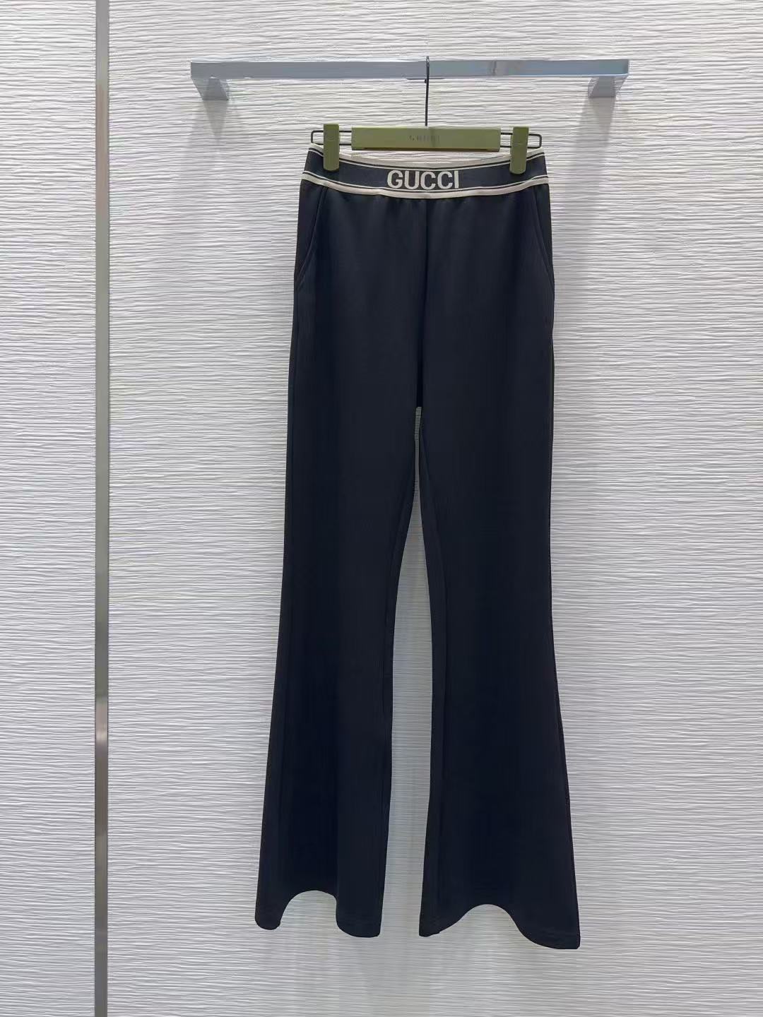 GUCCI フーデッドジャケット＋フレアパンツ 2点セット【50％割引+送料無料】