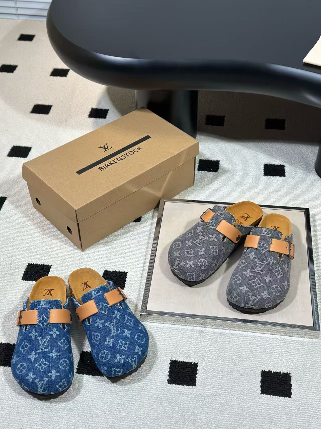 LV 高品質プリントフラットシューズ【50％割引+送料無料】