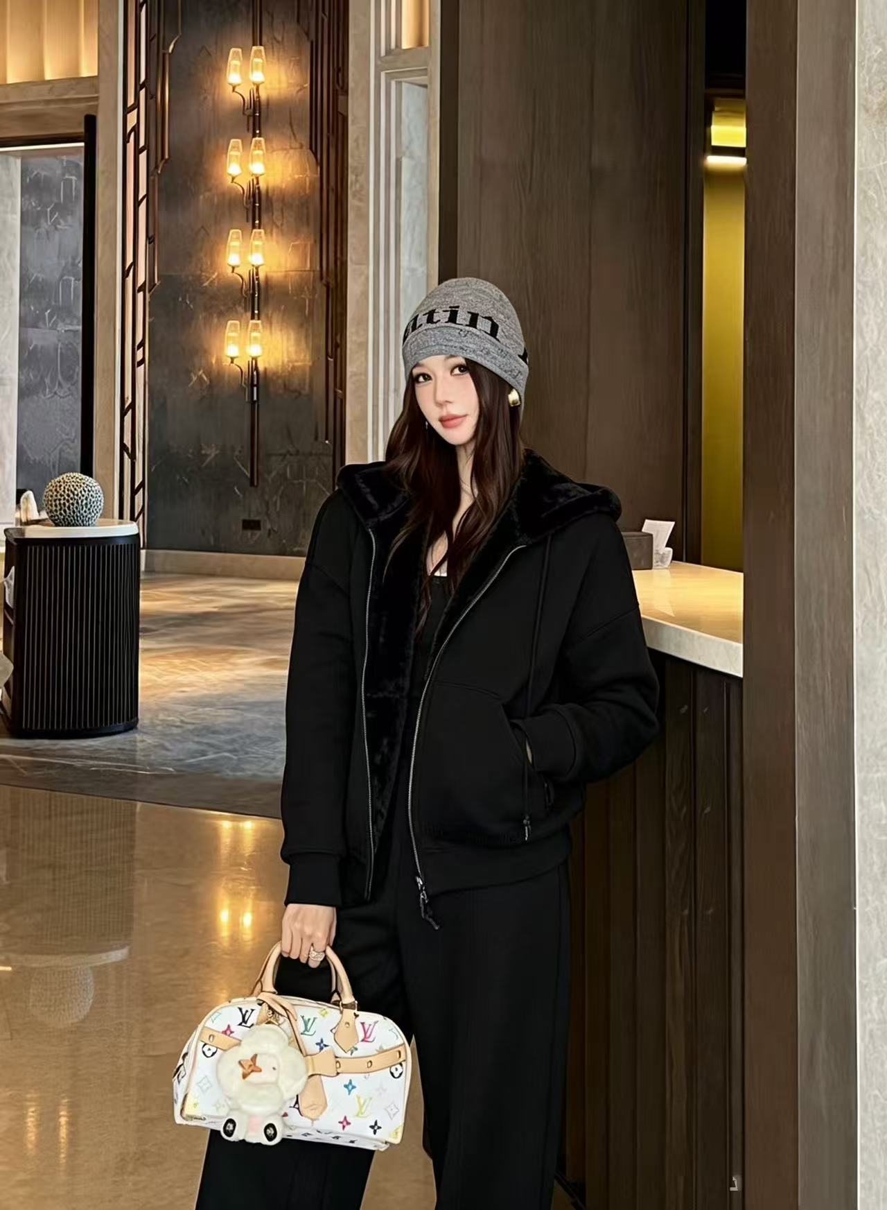 LV フード付きジャケット＆パンツ セットアップ【50％割引+送料無料】