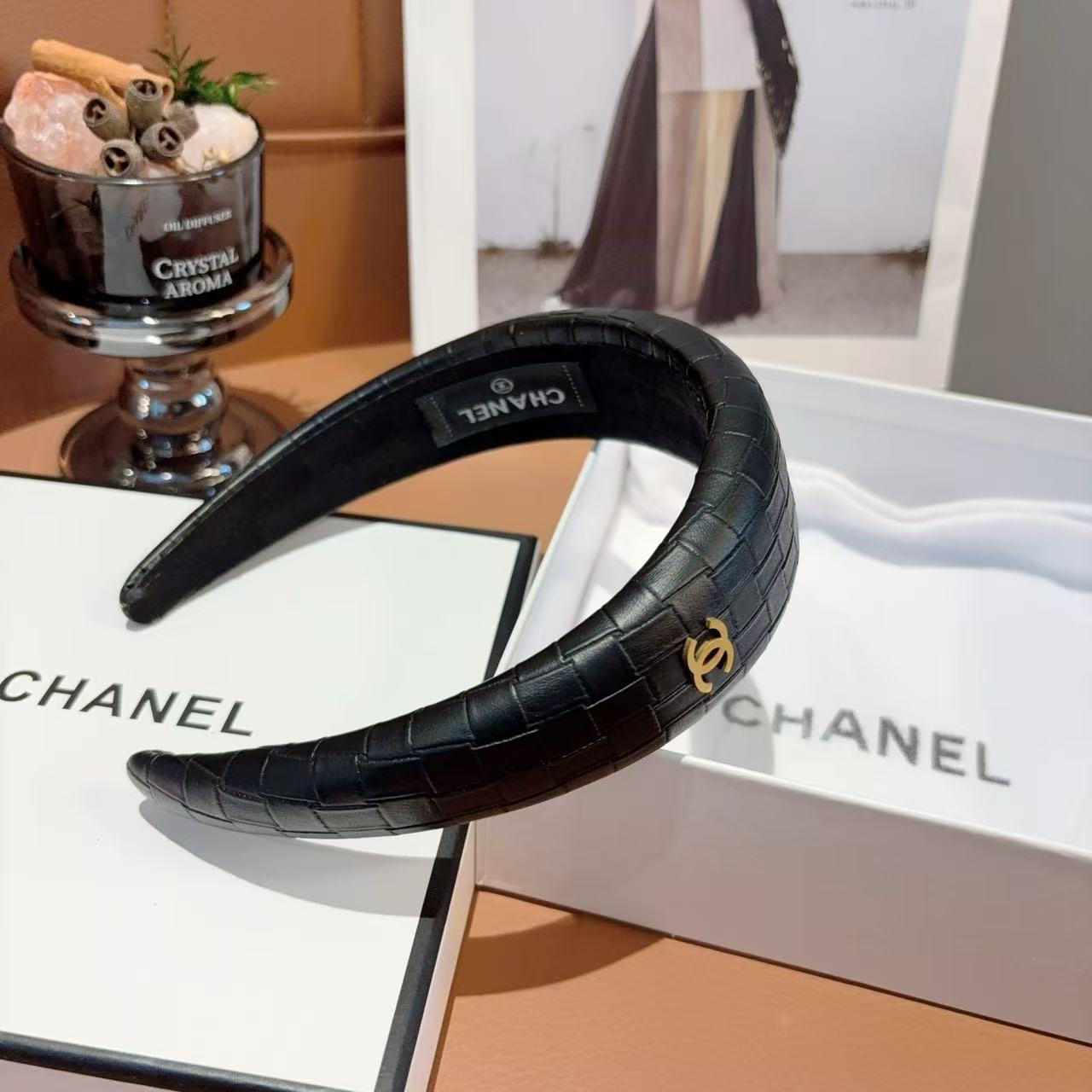 CHANEL シンプルなダブルCカチューシャ【50％割引+送料無料】
