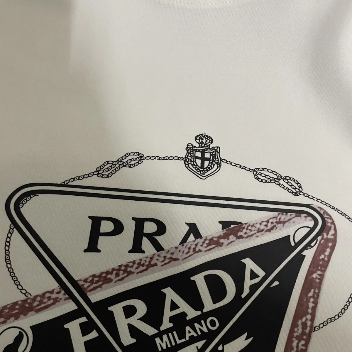 PR4DA 三角レター半袖【 50％割引+送料無料】