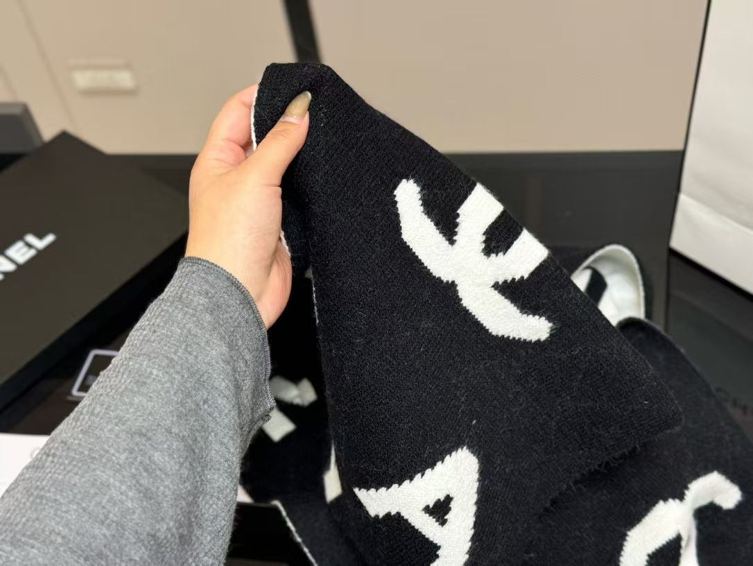 CHANE1レターカシミアスカーフ【50％割引+送料無料】