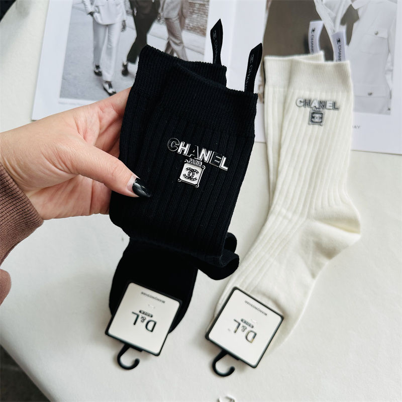 🧦[CHANE1]メタルサイン靴下【50％割引+送料無料】🧦
