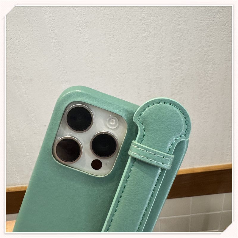 📱CEL1NE スマホケース🍀