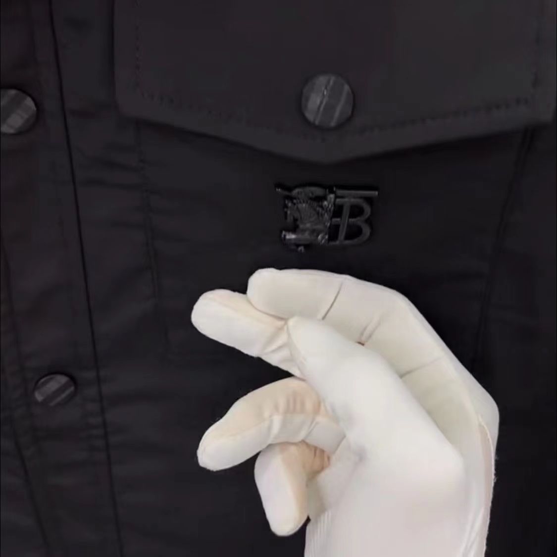 BURBERR1 ウォーホースラペルジャケット【 50％割引+送料無料】