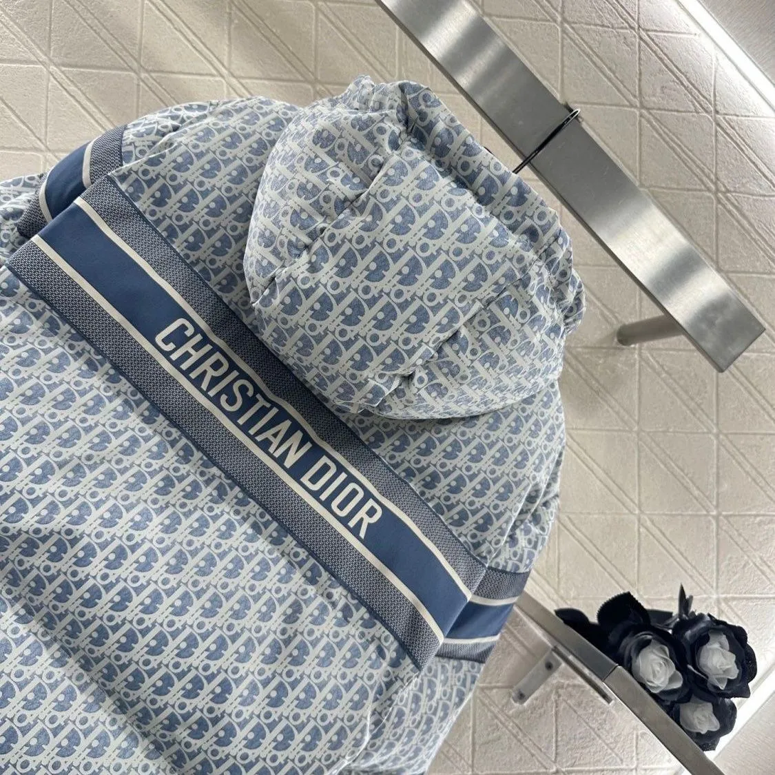 DIOR フード付きジャカードダウンジャケット【50％割引+送料無料】