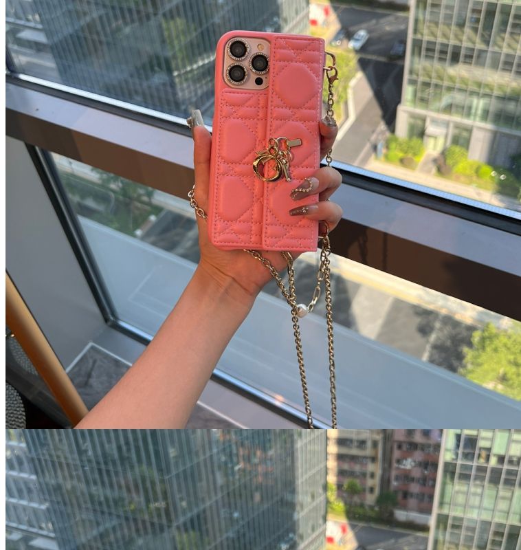 【DI0R 】金属チェーン電話ケース📱【50％割引+送料無料】