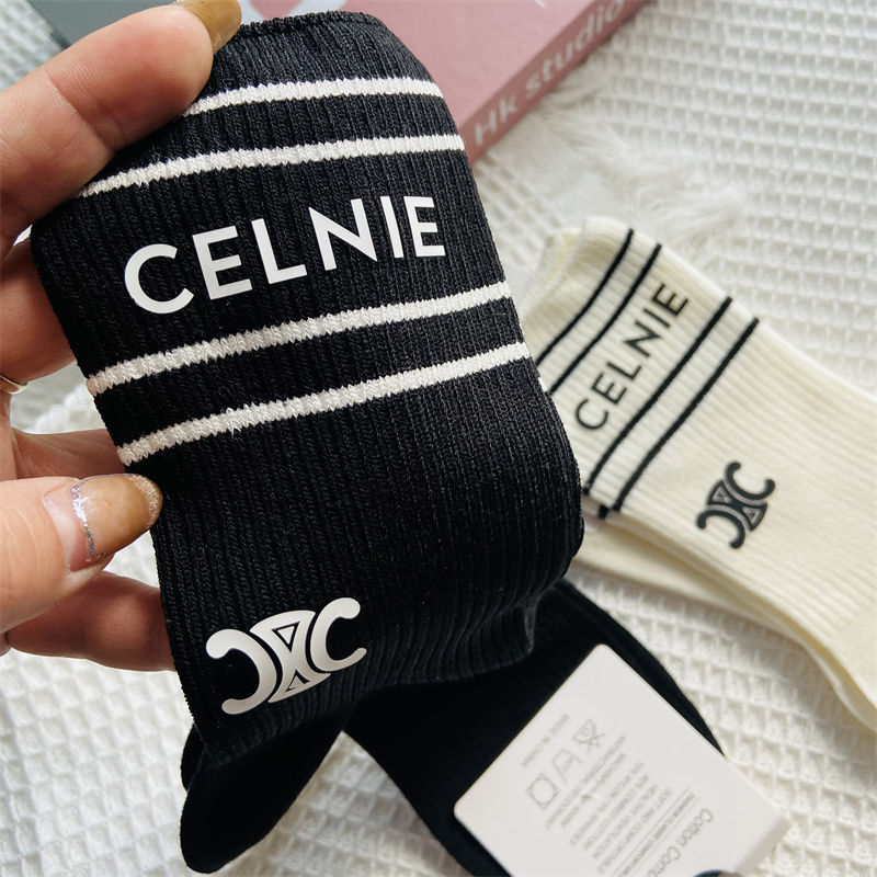 🧦[CEL1NE]ホットスタンプレターソックス【50％割引+送料無料】🧦