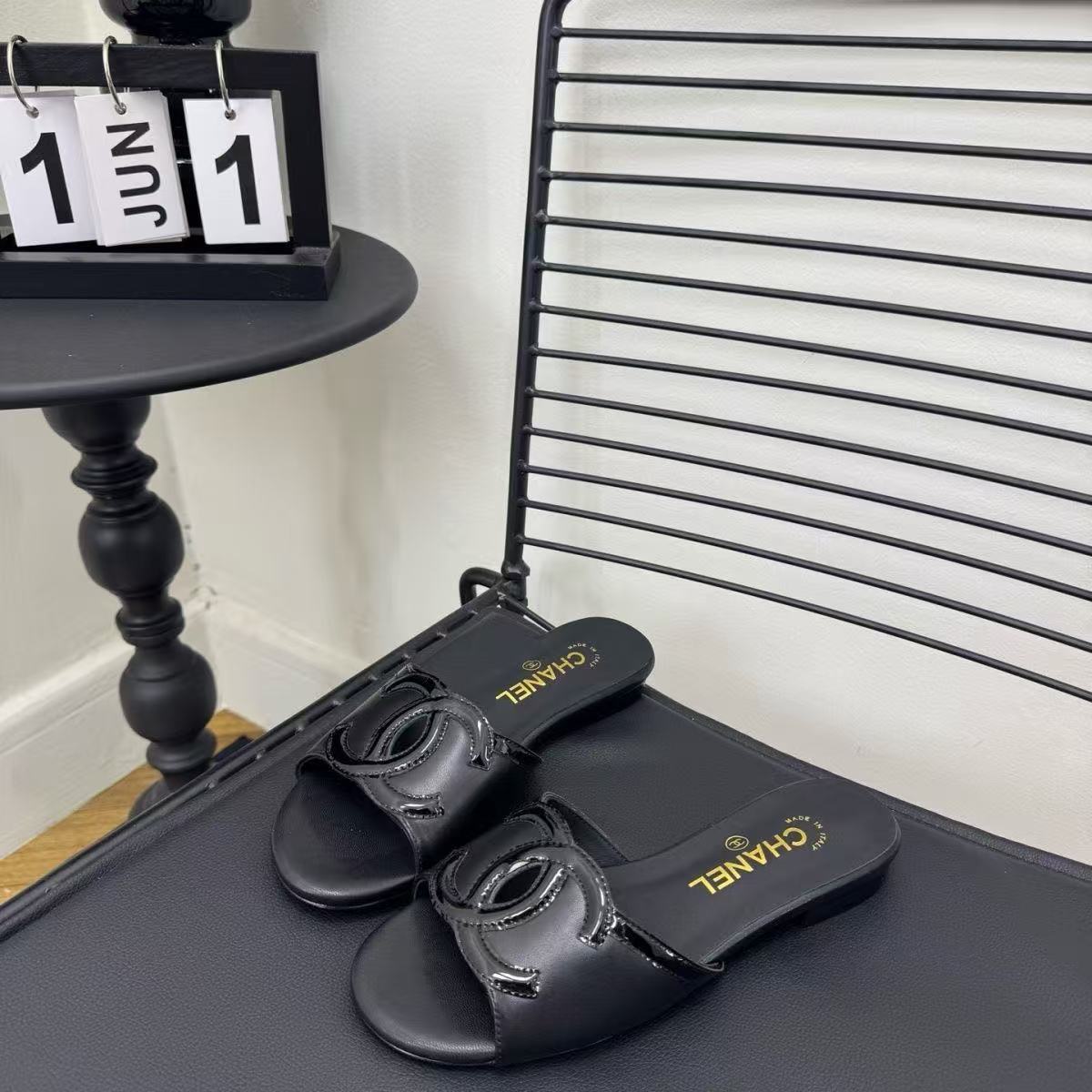 🥿CHANE1-26C フラットサンダル👠