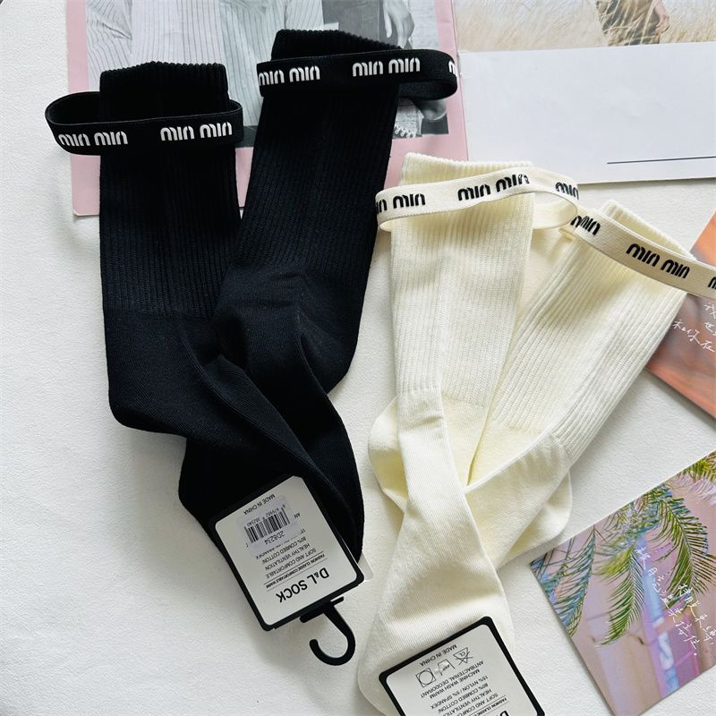 🧦🧦[MlUMlU] ストラップ付きの靴下【50％割引+送料無料】🧦🧦