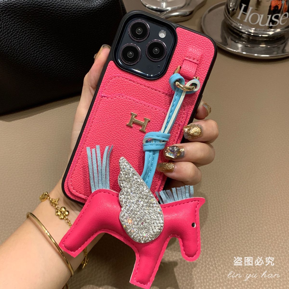 【HERME5 】レザーポニーアクセサリー電話ケース📱【50％割引+送料無料】