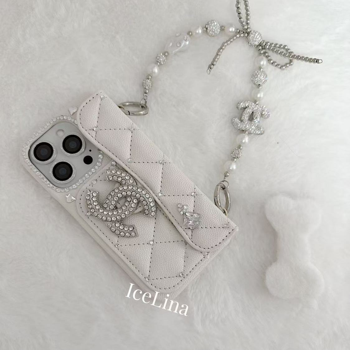 📱CHANELカスタムシャネルの携帯ケース💎