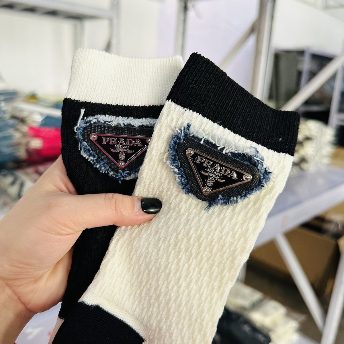 🔻🧦[PRAD4]三角マークの靴下【50％割引+送料無料】🧦🔻