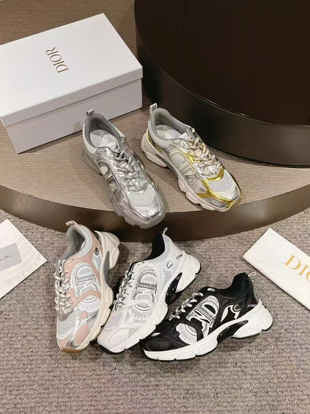 👟Dl0R カジュアルスポーツシューズ - 高品質🏃‍♀️