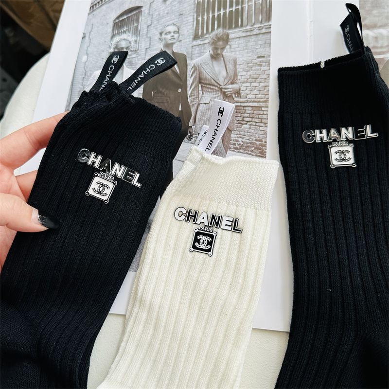 🧦[CHANE1]メタルサイン靴下【50％割引+送料無料】🧦