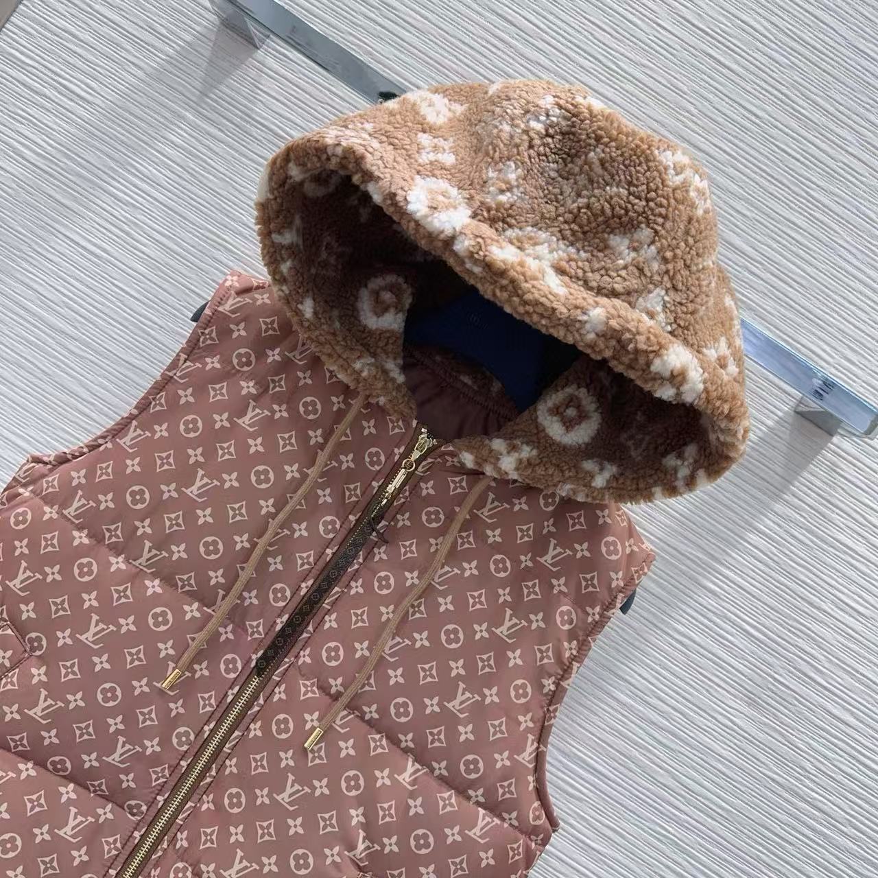 LVプリントフード付きジャケット【50％割引+送料無料】