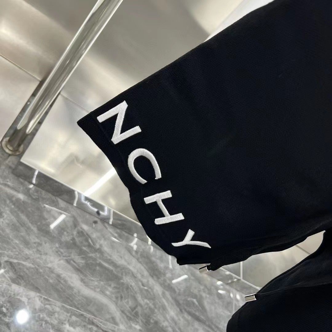 G1VENCHY レター刺繍ショーツ【 50％割引+送料無料】