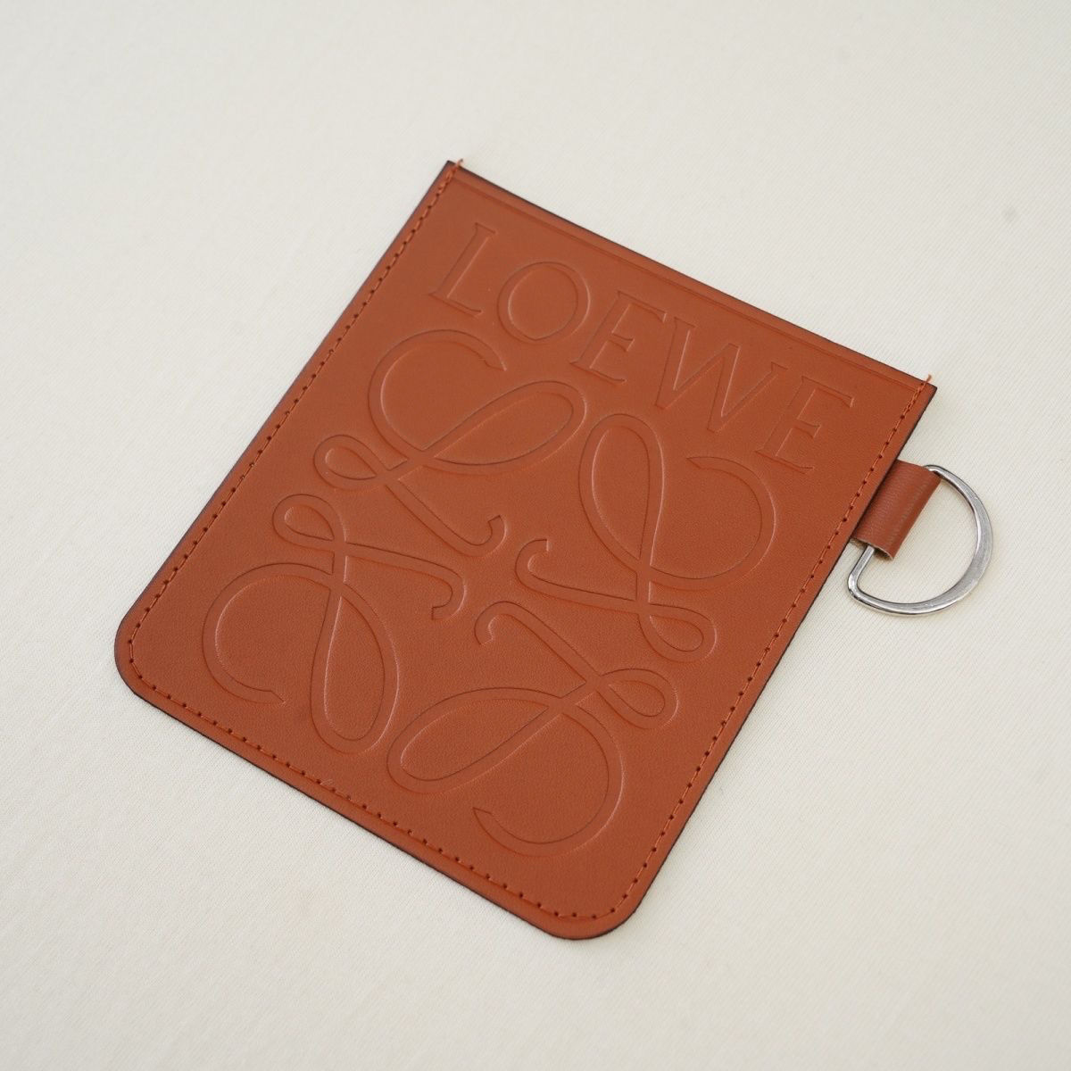 LOEWE  ポケット付き半袖【 50％割引+送料無料】