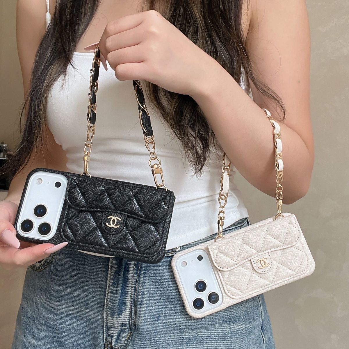📱シャネルのショートチェーンカードホルダー付きスマホケース💎