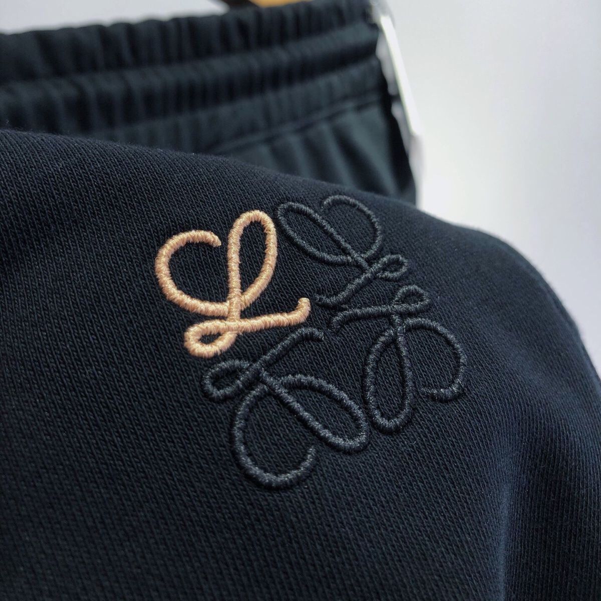 L0EWE  刺繍入りスウェットパンツ【 50％割引+送料無料】