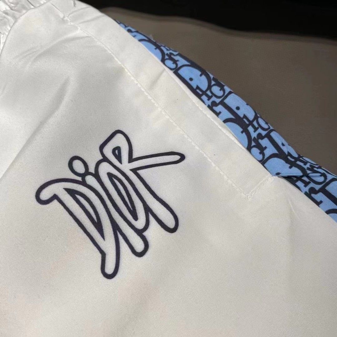 D10R CDレタープリントショーツ【 50％割引+送料無料】