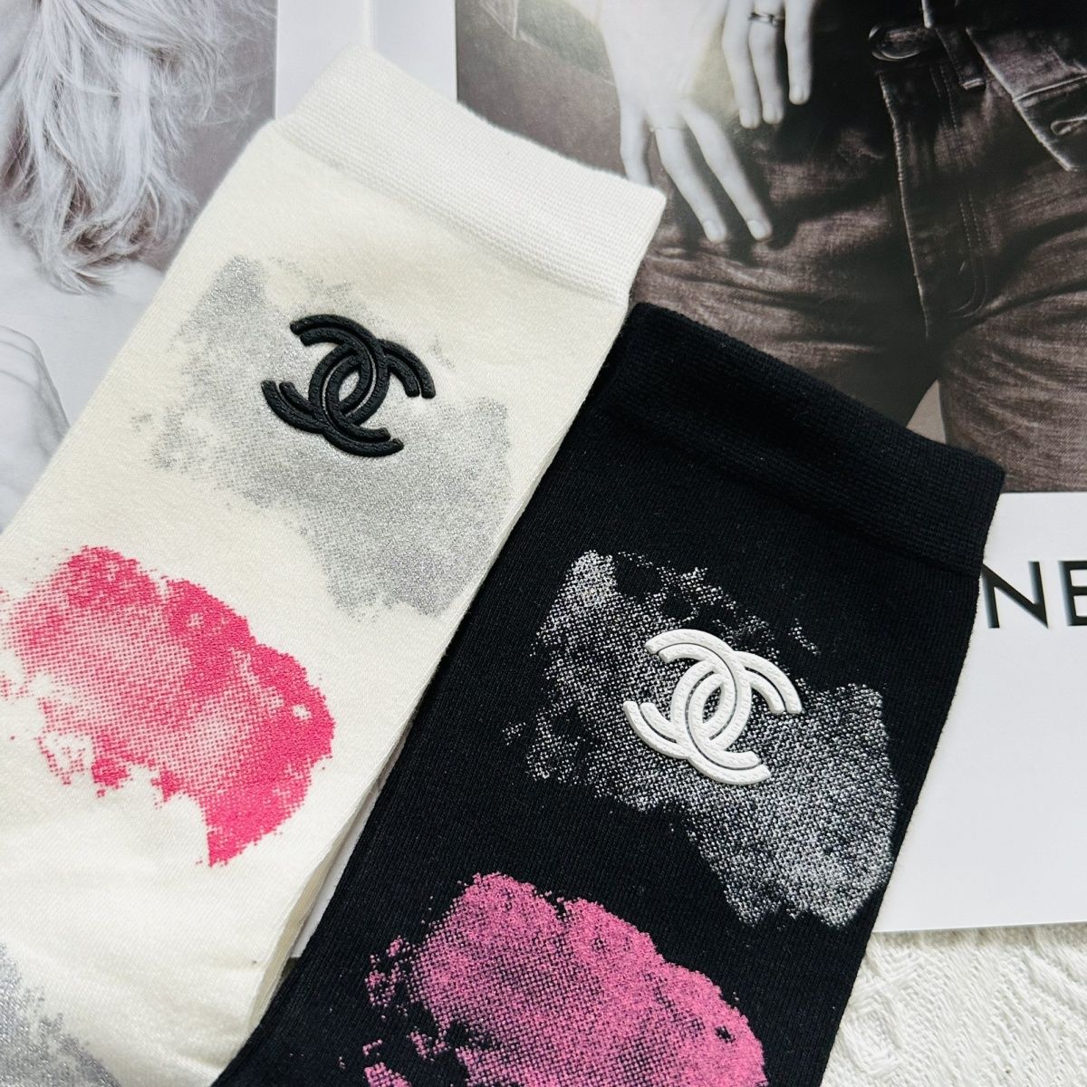 🧦[CHANE1]絞り染めのペイントソックス【50％割引+送料無料】🧦