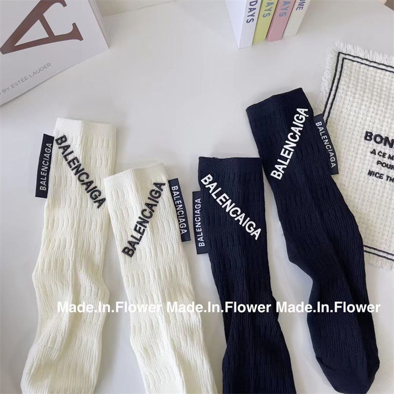 🧦🧦[BALENCIAGA]アルファベットの靴下【50％割引+送料無料】🧦🧦