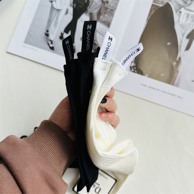 🧦[CHANE1]メタルサイン靴下【50％割引+送料無料】🧦