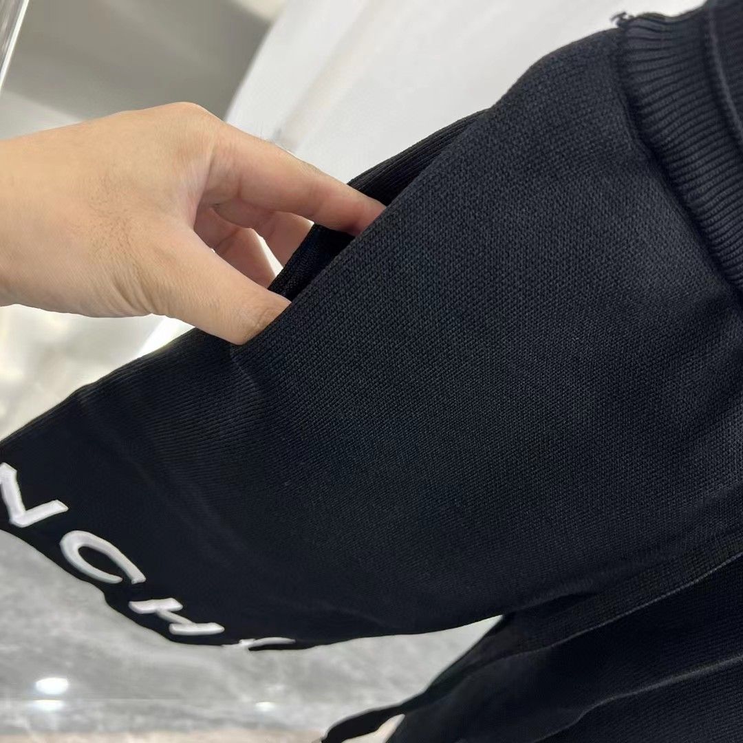 G1VENCHY レター刺繍ショーツ【 50％割引+送料無料】