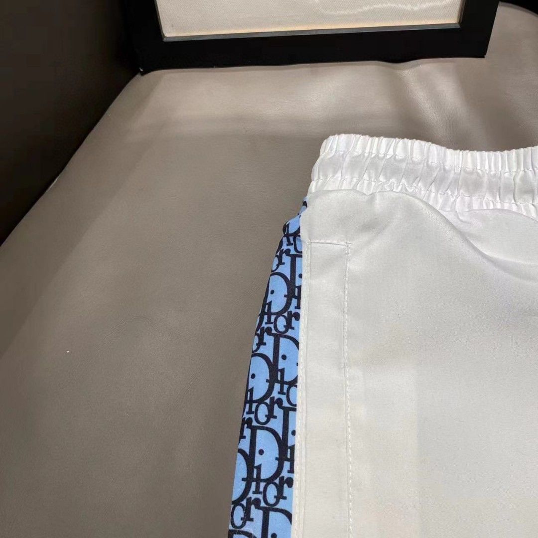 D10R CDレタープリントショーツ【 50％割引+送料無料】