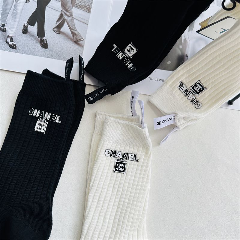 🧦[CHANE1]メタルサイン靴下【50％割引+送料無料】🧦