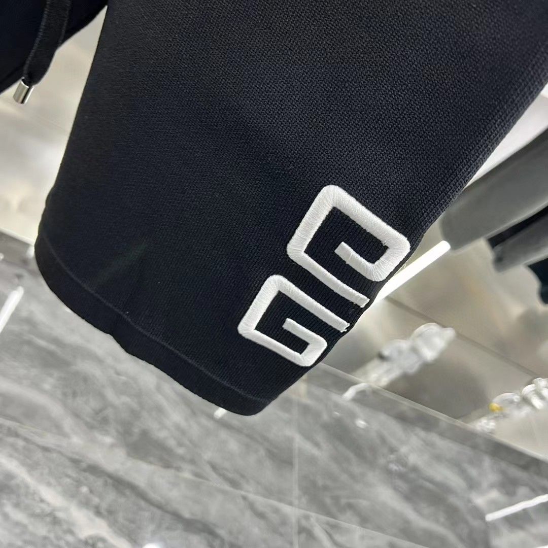G1VENCHY レター刺繍ショーツ【 50％割引+送料無料】