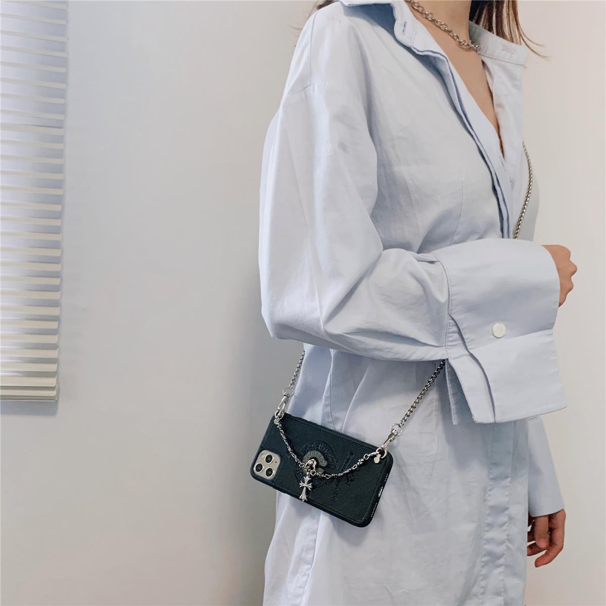 [CHR0ME HEARTS]👄刺繍入り財布電話ケース📱【50%オフ+送料無料】