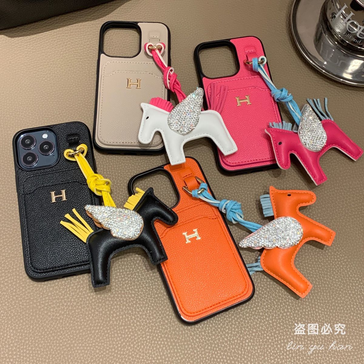 【HERME5 】レザーポニーアクセサリー電話ケース📱【50％割引+送料無料】