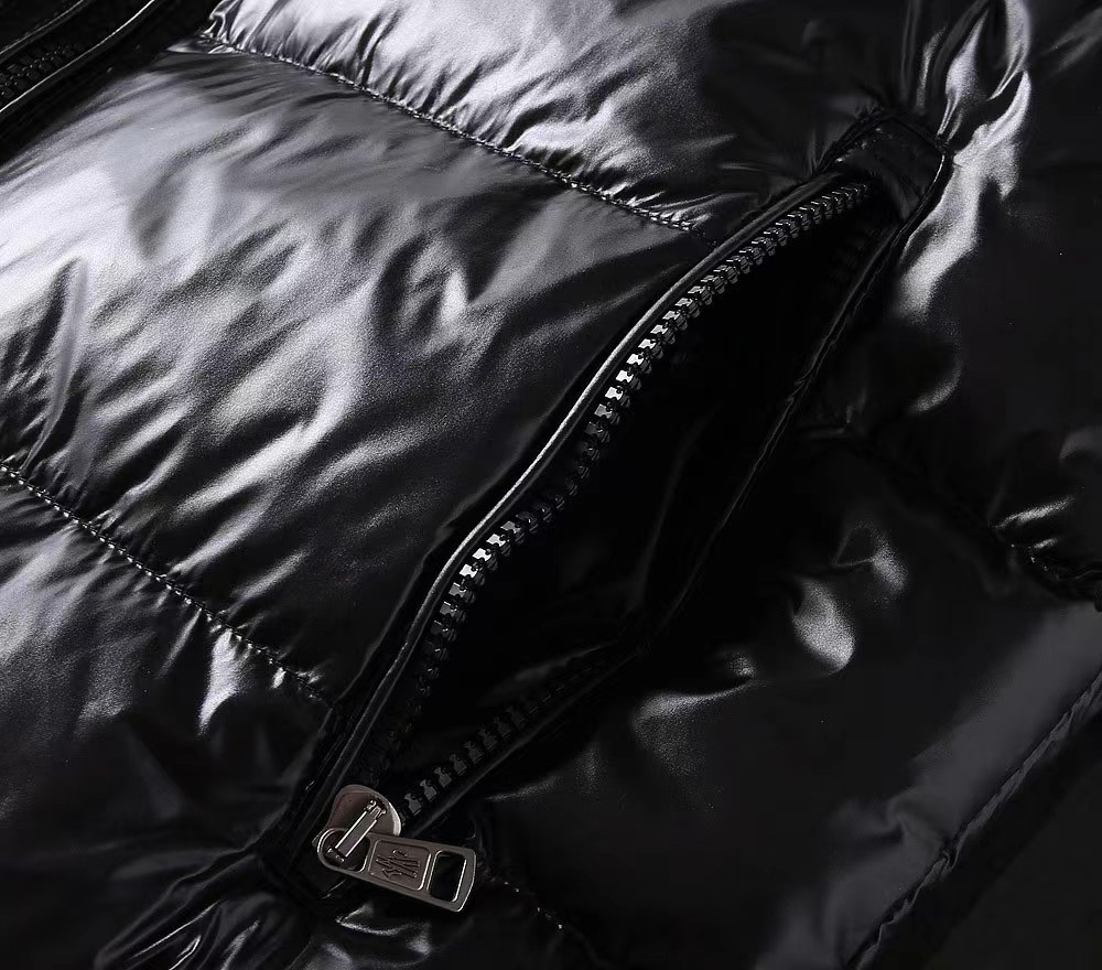MONCLER モンクレール ジレ ベスト ダウンベスト 男女兼用