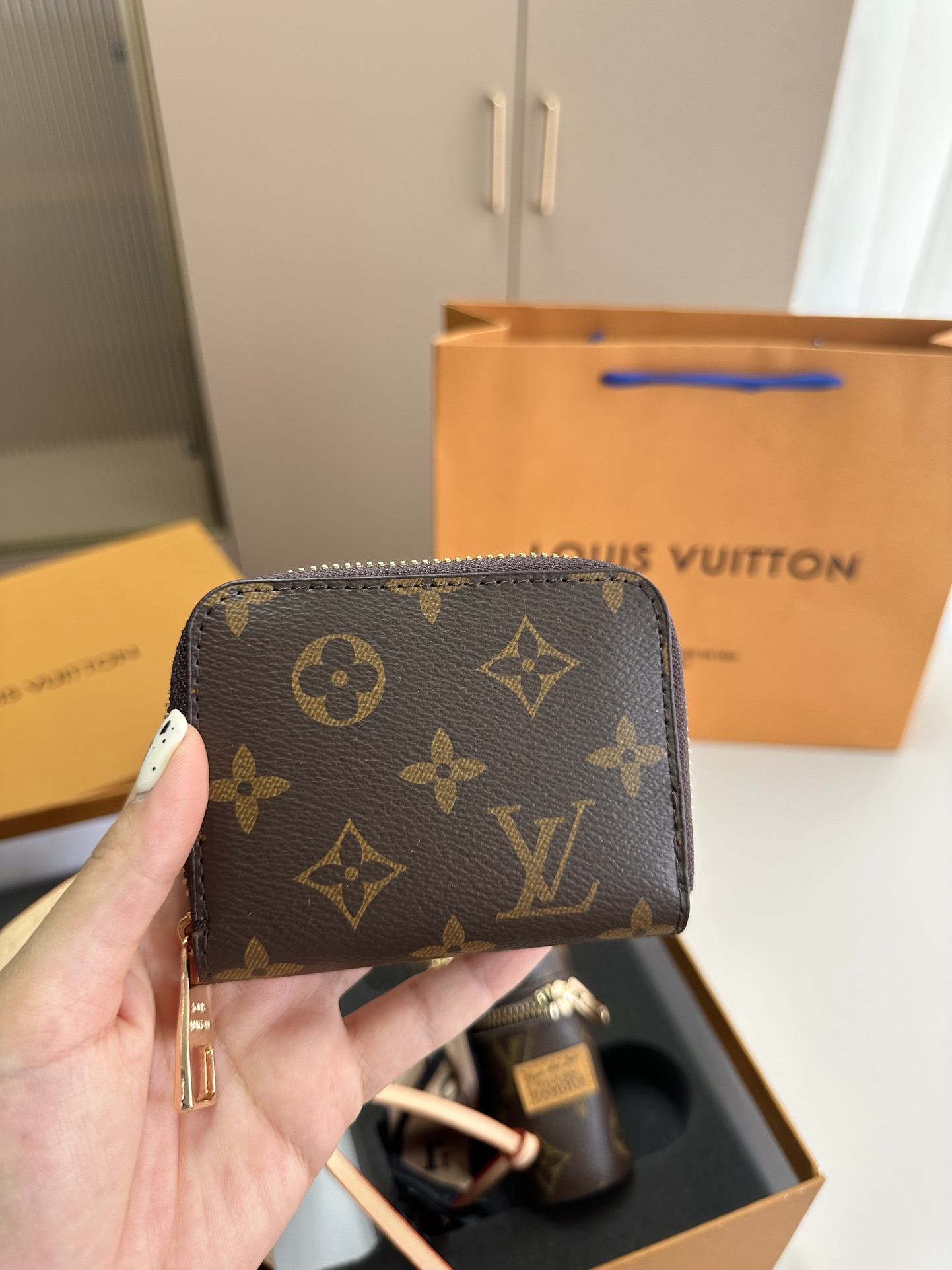 【LOUIS VUITTON】【大人気定番商品】LOUISVUITTON 古い花3点セット お得