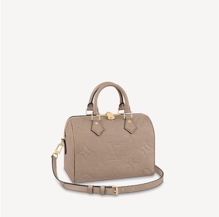 ②感謝の気持ちを込めた限定特典：バッグ