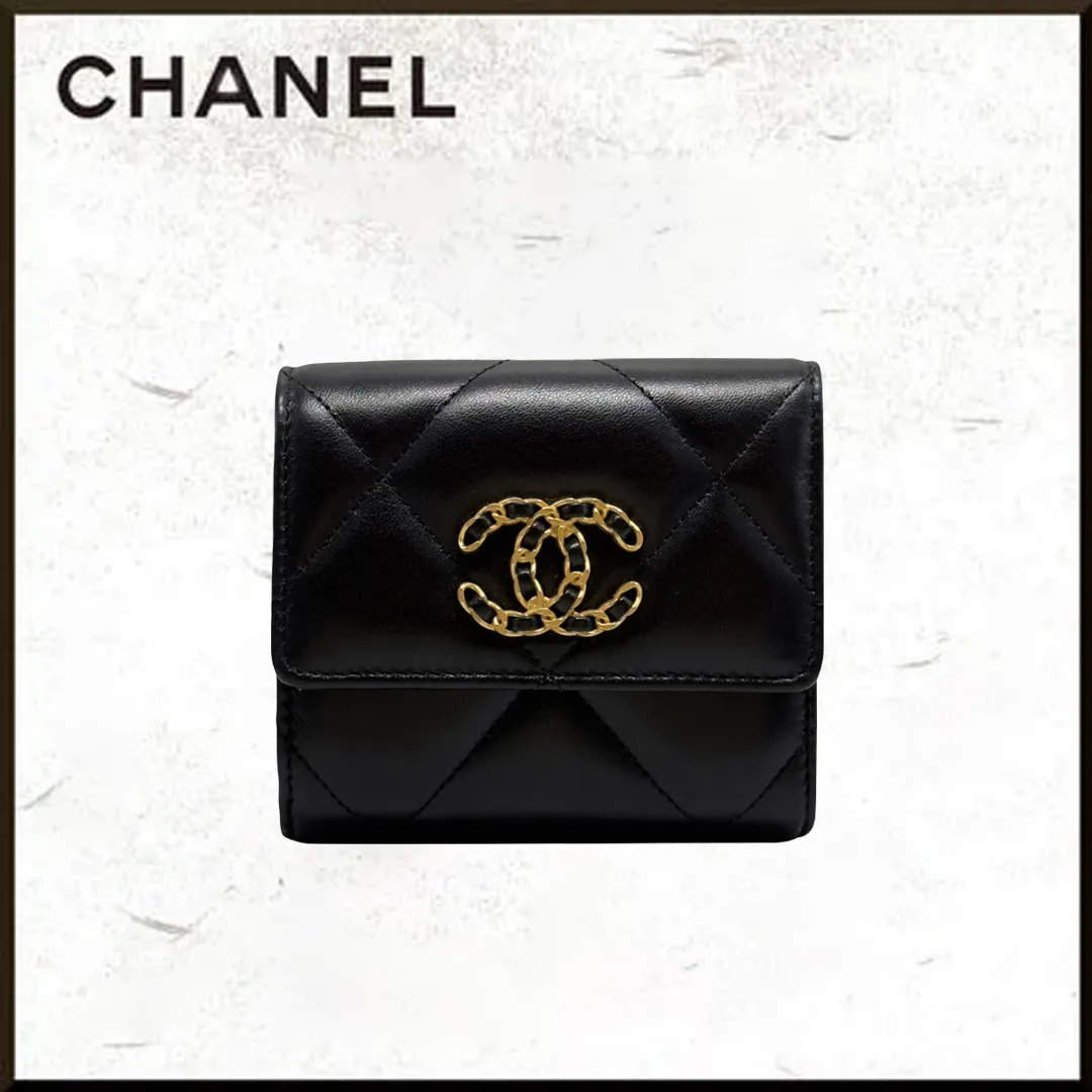 感謝の気持ちを込めた限定特典：財布