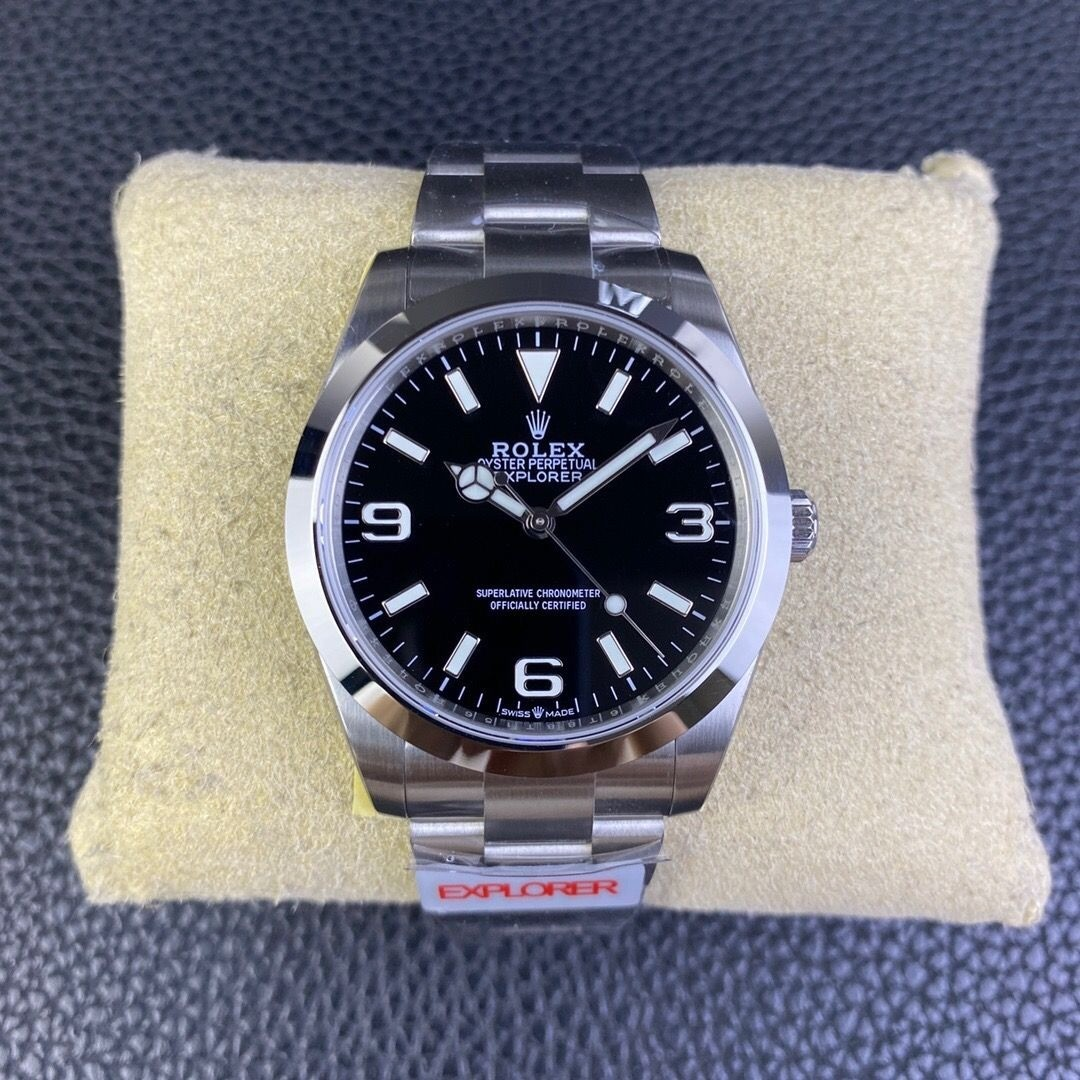 感謝の気持ちを込めた限定特典：腕時計・アクセサリー・衣類