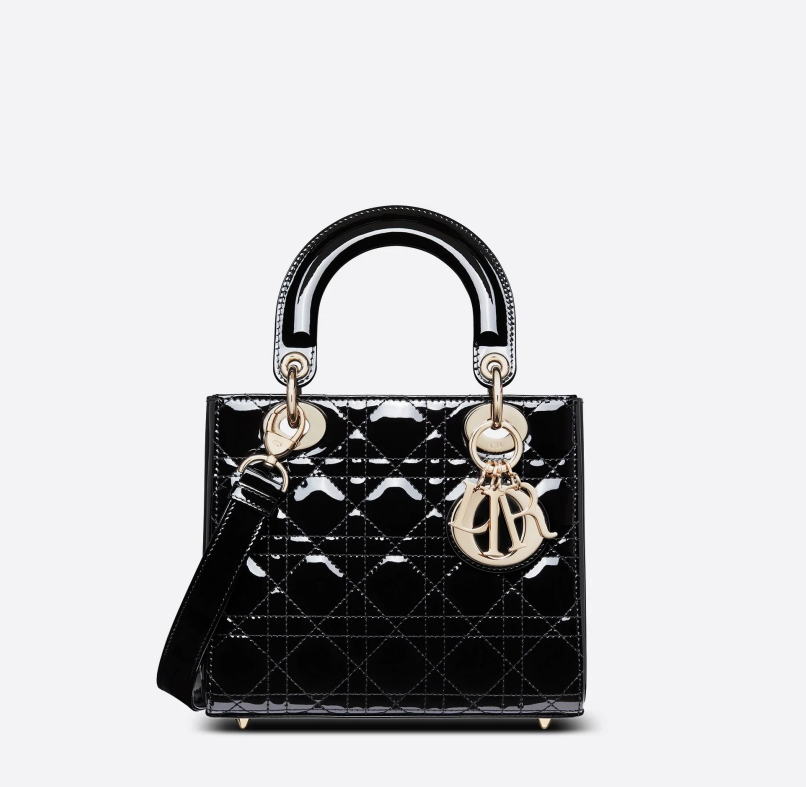 感謝の気持ちを込めた限定特典：バッグ