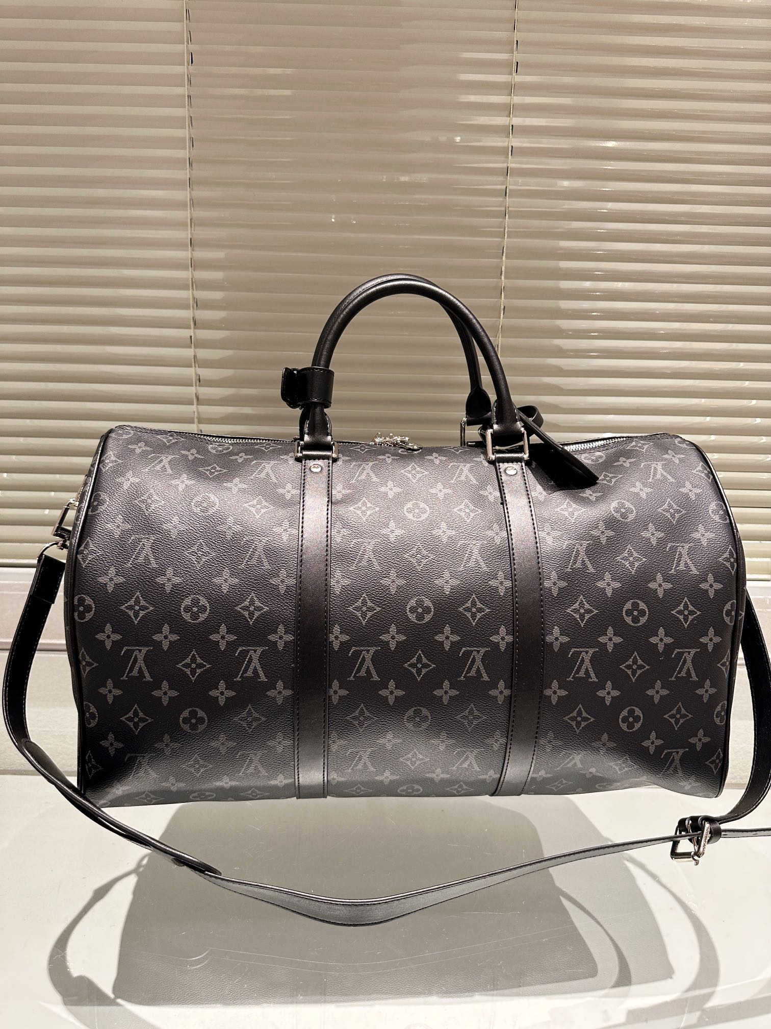 大人気!![Louis VuittonLv ]【入手困難】キーポル 50 エアポートバッグ