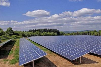 What factors should be considered when choosing an MPPT Off Grid Inverter?-Easun Power Factory Store
